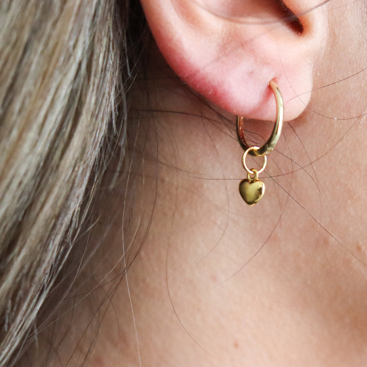 Amora Earrings